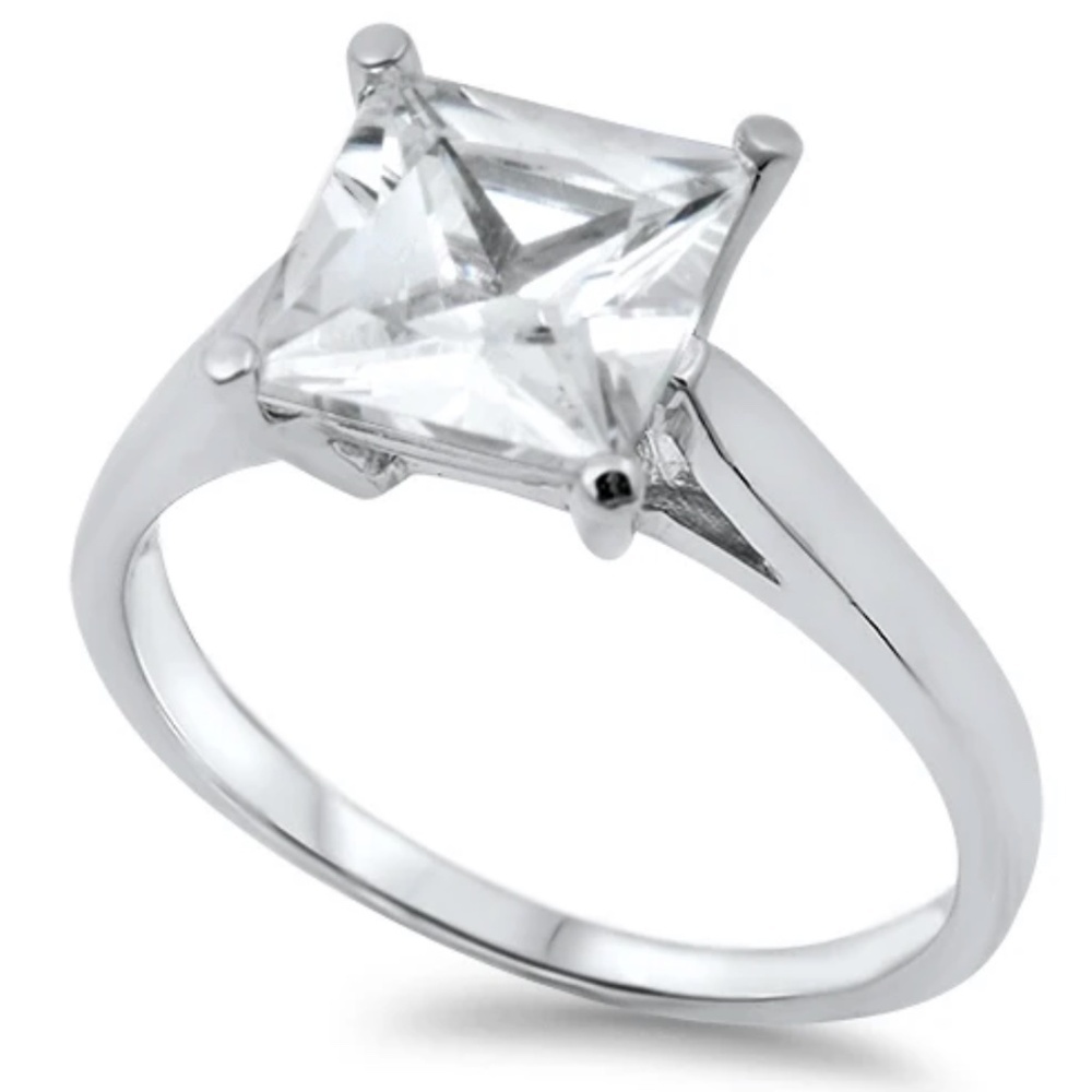 Sterling Silver Square-Cut CZ Solitaire Ring – Size 8